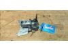 Front wiper motor from a Renault Twingo (C06), 1993 / 2007 1.2, Hatchback, 2-dr, Petrol, 1.149cc, 43kW (58pk), FWD, D7F700; D7F701; D7F702; D7F703; D7F704, 1996-05 / 2007-06, C066; C068; C06G; C06S; C06T 2000