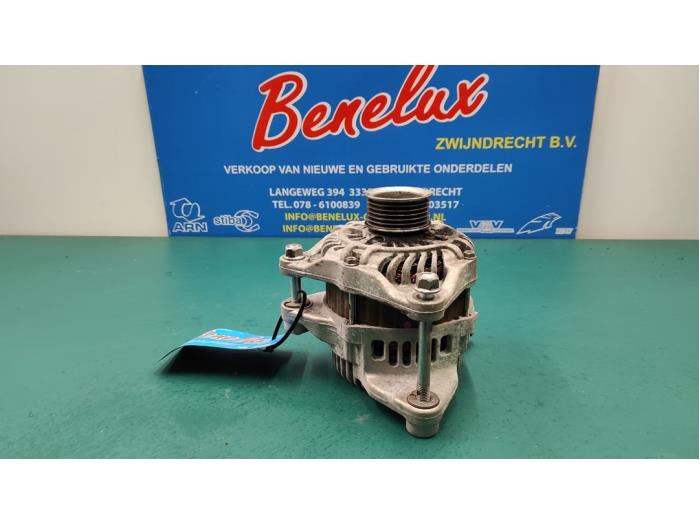 Gebrauchte Dynamo Mazda 2 (DJ/DL) 1.5 SkyActiv-G 90 Preis auf Anfrage angeboten von Benelux Zwijndrecht B.V.