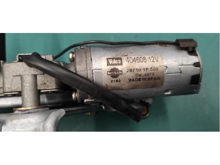 Rear wiper motor from a Nissan Micra (K11) 1.3 LX,SLX 16V 2000
