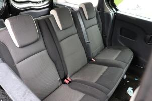 Used Rear bench seat Renault Kangoo/Grand Kangoo (KW) 1.2 16V TCE Price on request offered by Benelux Zwijndrecht B.V.