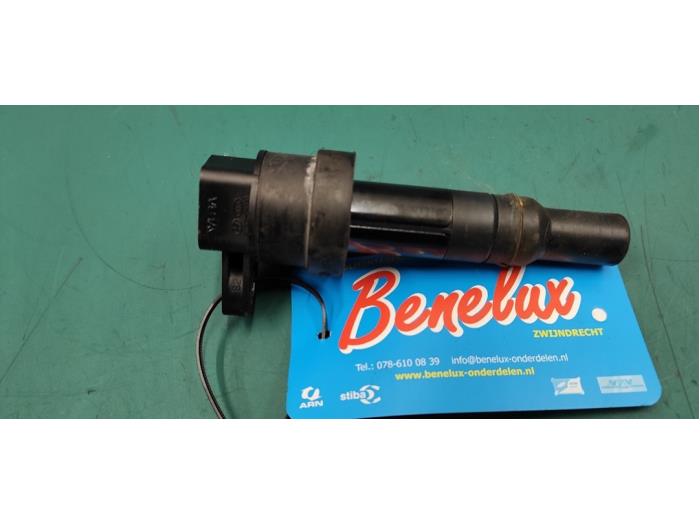 Pen ignition coil from a Kia Picanto (TA) 1.0 12V 2012