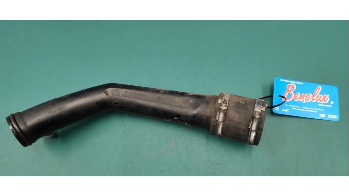 Gebrauchte Turboschlauch Mercedes C (W205) C-350 e 2.0 16V Preis auf Anfrage angeboten von Benelux Zwijndrecht B.V.