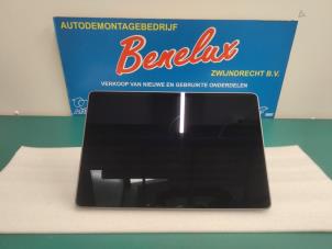 Gebrauchte Navigation Display Tesla Model 3 EV AWD Preis auf Anfrage angeboten von Benelux Zwijndrecht B.V.