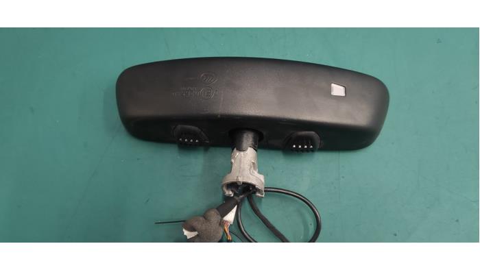 Rear view mirror from a Mercedes-Benz C (W205) C-350 e 2.0 16V 2015