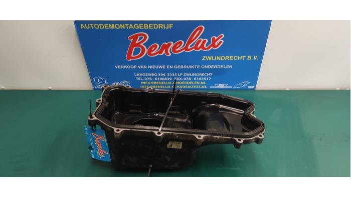 Usagé Couvercle carter Iveco New Daily VI 33S13, 35C13, 35S13 Prix sur demande proposé par Benelux Zwijndrecht B.V.