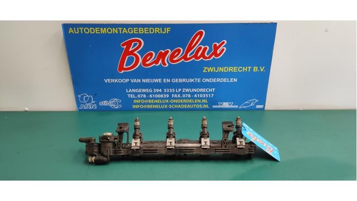 Usagé Système d'injection Ford Fiesta 6 (JA8) 1.25 16V Prix sur demande proposé par Benelux Zwijndrecht B.V.