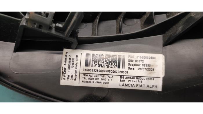 Airbag de rodilla izquierda de un Alfa Romeo MiTo (955) 1.4 Turbo Multi Air 16V Quadrifoglio Verde 2012