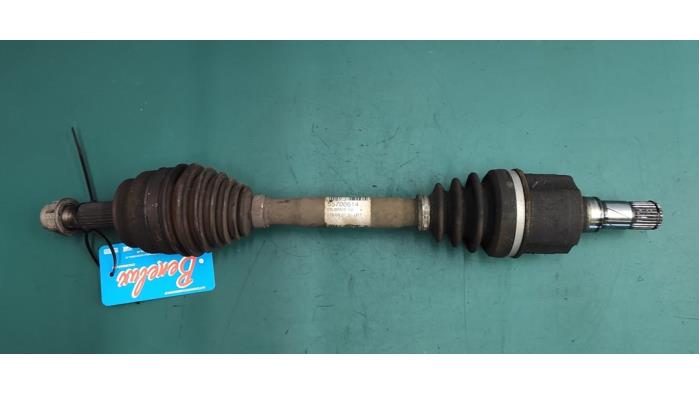 Front drive shaft, left from a Alfa Romeo MiTo (955) 1.6 JTDm 16V 2008