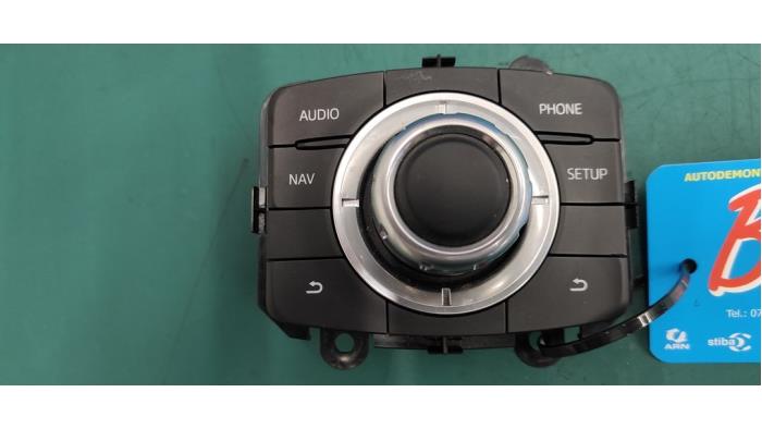 Unité de contrôle Multimedia d'un Mazda 6 (GJ/GH/GL) 2.0 SkyActiv-G 165 16V 2014