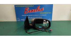 Used Wing mirror, right Volvo V50 (MW) 1.6 D 16V Price on request offered by Benelux Zwijndrecht B.V.