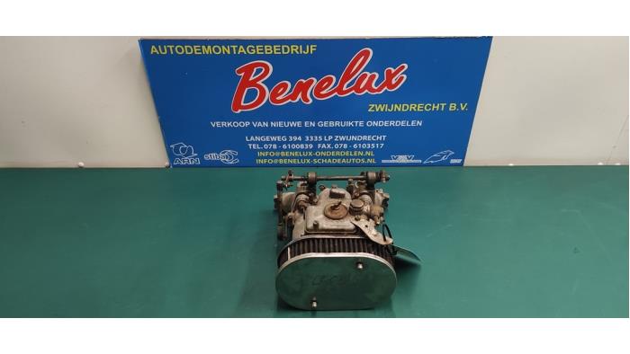 Używane Gaznik BMW 1502...2002 (E10) Cena na żądanie oferowane przez Benelux Zwijndrecht B.V.