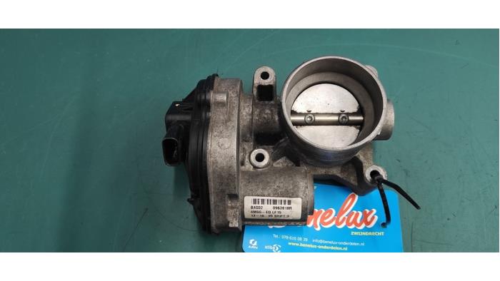 Throttle body from a Ford Fiesta 5 (JD/JH) 2.0 16V ST150 2005