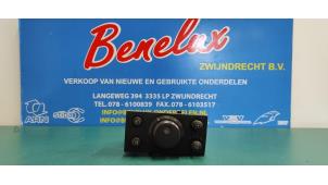 Gebrauchte Licht Schalter Opel Meriva 1.6 Preis auf Anfrage angeboten von Benelux Zwijndrecht B.V.