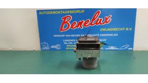 Used ABS pump BMW 5 serie (E60) 520i 24V Price on request offered by Benelux Zwijndrecht B.V.