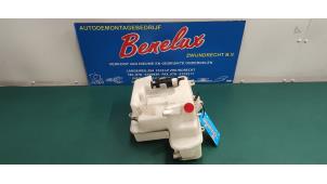 Used Front windscreen washer reservoir BMW 5 serie (E60) 520i 24V Price on request offered by Benelux Zwijndrecht B.V.