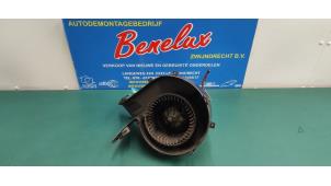 Used Heating and ventilation fan motor Opel Vectra C GTS 2.2 DIG 16V Price on request offered by Benelux Zwijndrecht B.V.