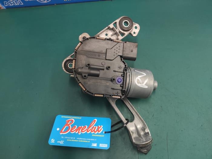 Front wiper motor from a Ford Focus 2 Wagon 1.6 TDCi 16V 110 2009