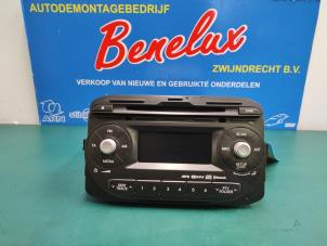 Used Radio CD player Kia Picanto (TA) 1.0 12V Price on request offered by Benelux Zwijndrecht B.V.