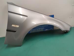 Used Front wing, right BMW 3 serie Compact (E46/5) 316ti 16V Price on request offered by Benelux Zwijndrecht B.V.