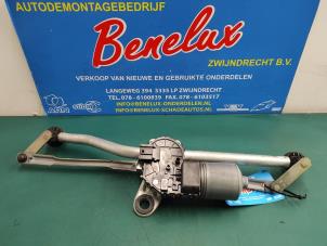 Used Wiper motor + mechanism BMW 3 serie Compact (E46/5) 316ti 16V Price on request offered by Benelux Zwijndrecht B.V.