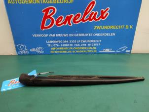 Used Rear wiper arm Fiat Panda (169) 1.2 Fire Price on request offered by Benelux Zwijndrecht B.V.