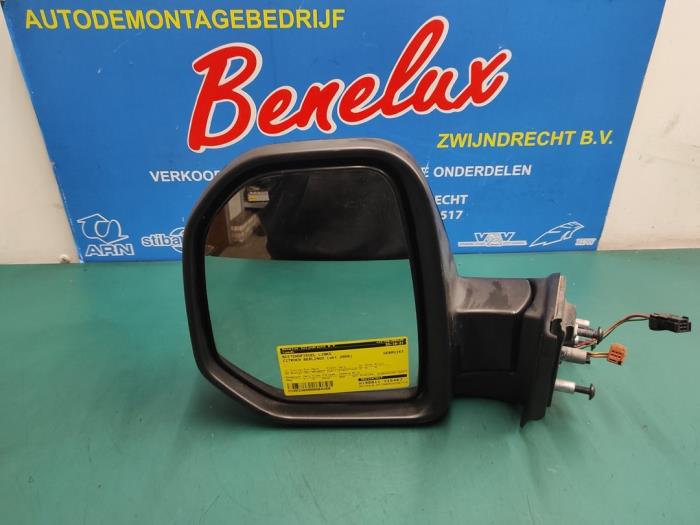 Wing mirror, left from a Citroën Berlingo 1.6 Hdi 16V 90 2008