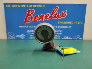 Gebrauchte Drehzahlmesser Peugeot 107 1.0 12V Preis auf Anfrage angeboten von Benelux Zwijndrecht B.V.