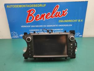 Used Radio Toyota Yaris III (P13) 1.5 16V Hybrid Price on request offered by Benelux Zwijndrecht B.V.