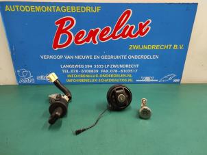 Gebrauchte Zündschloss + Schlüssel Toyota Aygo (B10) 1.0 12V VVT-i Preis auf Anfrage angeboten von Benelux Zwijndrecht B.V.