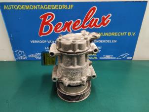 Used Air conditioning pump Renault Twingo II (CN) 1.2 16V Price on request offered by Benelux Zwijndrecht B.V.