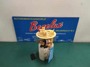 Usados Bomba eléctrica de combustible Mercedes Sprinter 5t (907.6) 316 CDI 2.1 D RWD Precio de solicitud ofrecido por Benelux Zwijndrecht B.V.