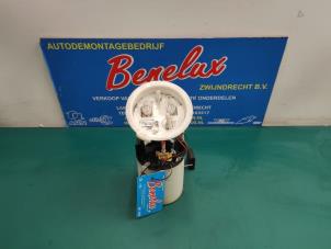 Used Electric fuel pump BMW 3 serie (E93) 335i 24V Price on request offered by Benelux Zwijndrecht B.V.