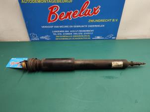 Used Rear shock absorber, left BMW 3 serie (E93) 335i 24V Price on request offered by Benelux Zwijndrecht B.V.