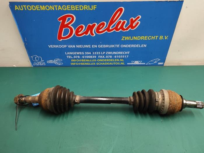 Front drive shaft, left from a Opel Astra J (PC6/PD6/PE6/PF6) 1.6 16V Ecotec 2010