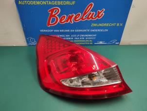 Used Taillight, left Ford Fiesta 6 (JA8) 1.6 TDCi 16V Price on request offered by Benelux Zwijndrecht B.V.