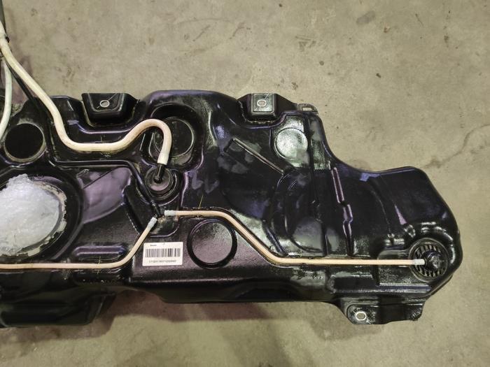 Tank from a Seat Ateca (5FPX) 1.5 TSI 16V 2019