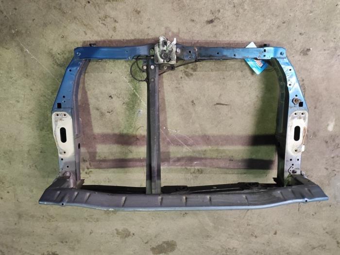 Używane Panel przedni Suzuki Alto 1.0 12V Cena na żądanie oferowane przez Benelux Zwijndrecht B.V.
