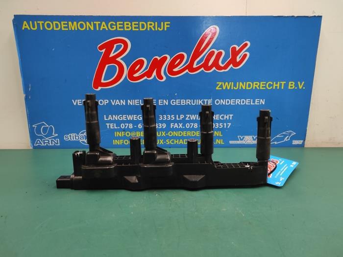 Ignition coil from a Mercedes-Benz A (W168) 1.6 A-160 2004