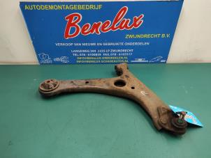 Used Front wishbone, right Toyota Corolla (E12) 1.6 16V VVT-i Price on request offered by Benelux Zwijndrecht B.V.