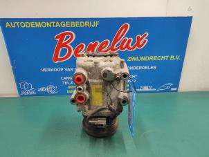 Usados Bomba de aire acondicionado Ford Fiesta 5 (JD/JH) 1.3 Precio de solicitud ofrecido por Benelux Zwijndrecht B.V.
