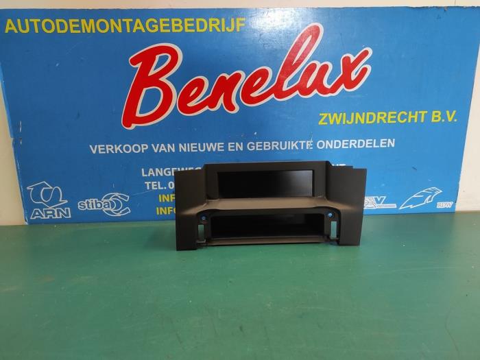 Begagnade Innerdisplay Citroen C4 Berline (NC) 1.6 16V VTi Pris € 60,00 Marginaltabell erbjuds av Benelux Zwijndrecht B.V.
