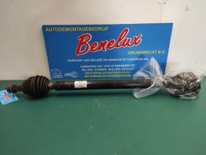 Used Front drive shaft, right Volkswagen Golf V (1K1) 1.4 TSI 122 16V Price on request offered by Benelux Zwijndrecht B.V.