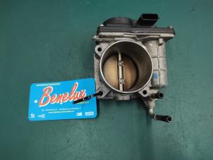 Used Throttle body Renault Scénic III (JZ) 2.0 16V CVT Price on request offered by Benelux Zwijndrecht B.V.