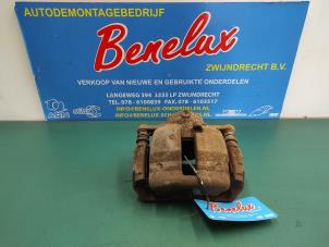 Used Front brake calliper, left Mercedes B (W245,242) 2.0 B-200 16V Price on request offered by Benelux Zwijndrecht B.V.