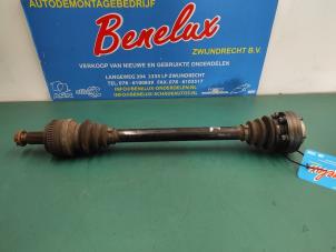 Used Drive shaft, rear left BMW 3 serie (E90) 320i 16V Price on request offered by Benelux Zwijndrecht B.V.