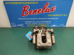 Used Rear brake calliper, right Opel Ampera-e Ampera-e Price on request offered by Benelux Zwijndrecht B.V.