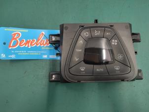 Used Air conditioning control panel Toyota Aygo (B40) 1.0 12V VVT-i Price on request offered by Benelux Zwijndrecht B.V.