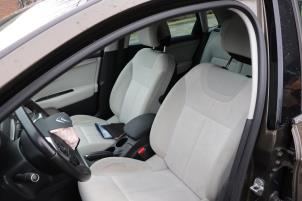 Used Set of upholstery (complete) Citroen C4 Berline (NC) 1.6 16V VTi Price on request offered by Benelux Zwijndrecht B.V.