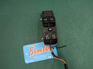 Used Electric window switch Mercedes C Combi (S203) 2.2 C-200 CDI 16V Price on request offered by Benelux Zwijndrecht B.V.