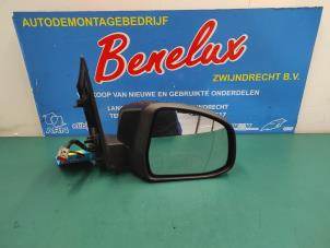 Used Wing mirror, right Ford Focus 2 Wagon 1.6 TDCi 16V 110 Price on request offered by Benelux Zwijndrecht B.V.